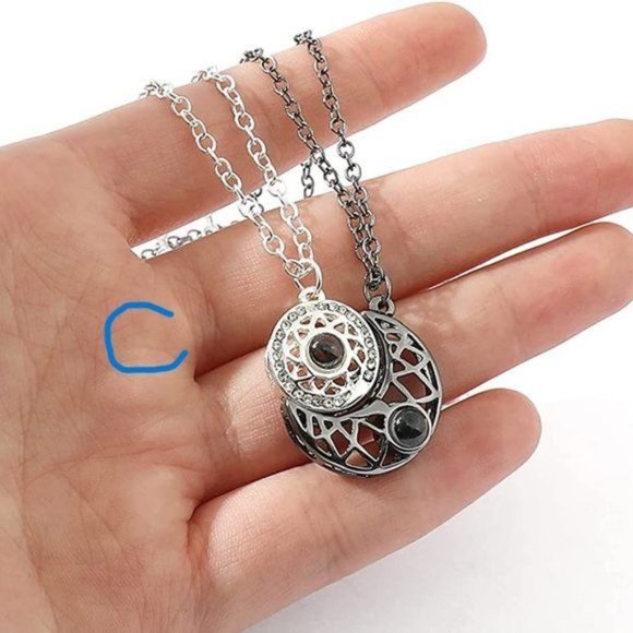 New His Hers Matching Set Necklace For Couples - Picture 2 of 6